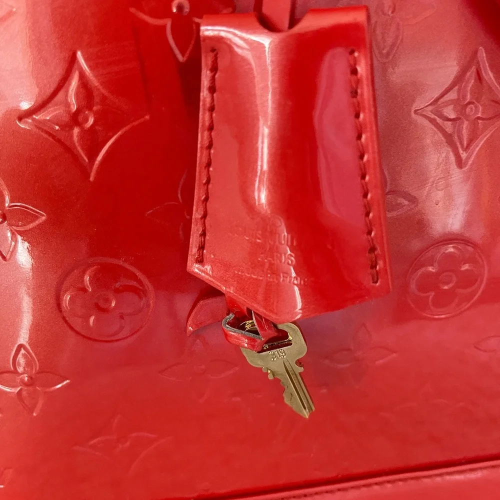 Louis Vuitton Monogram Vernis Alma Gm Bag - Picture 5 of 11